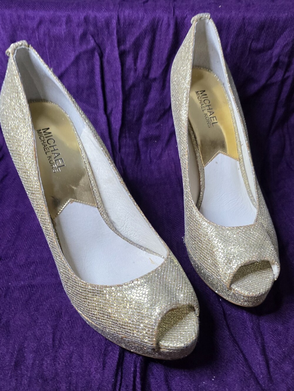 MICHAEL Michael Kors York Gold Glitter Platform Peep Toe Heels 9.5M